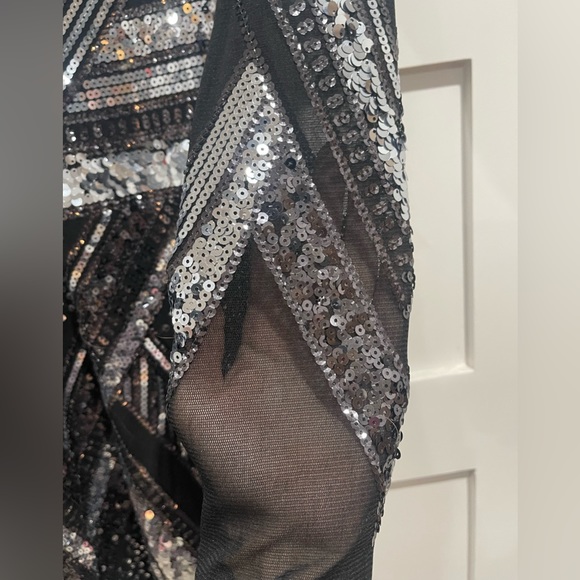 Sequin express dress - Picture 3 of 8